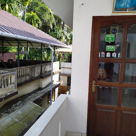 Greenview Homestay Kochi Zewnętrze zdjęcie
